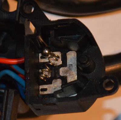 Guzzi Stelvio spring switch